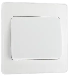 BG PCDCL12WW Pearlescent White Evolve 1 Gang 20A 16AX 2 Way Wide Rocker Light Switch - White Insert