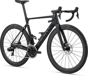 Giant Propel Advanced Pro 1 Road Bike 2024 in Carbon Black