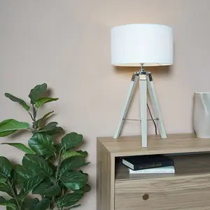 Bella Vista Wood Tripod Lamp White