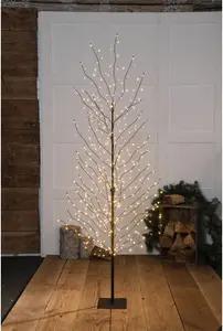 LED Indoor / Outdoor Lighted Christmas Tree NOMA