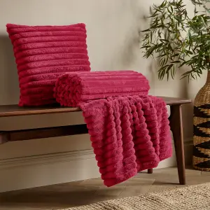 Catherine Lansfield Cosy Ribbed Faux Fur Blanket Throw Hot Pink