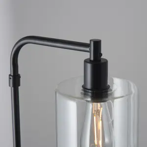 Anson Lighting Newbrook Floor light finished in Matt black and clear glass