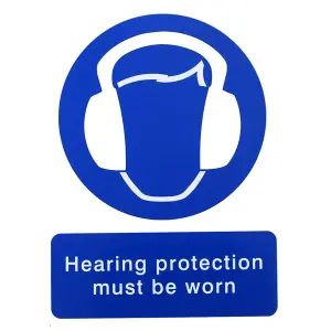 Hearing protection must be worn Self-adhesive labels, (H)200mm (W)150mm