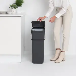 Brabantia Grey Plastic Bin - 40L Freestanding