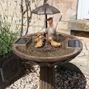 Duck Family Solar Powered Fountain - Weather Resistant Bird Bath Style Bronze Effect Garden Water Feature - H84 x 48cm Diameter