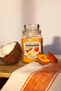 Yankee Candle Large Jar Candle - Coconut Peach Smoothie