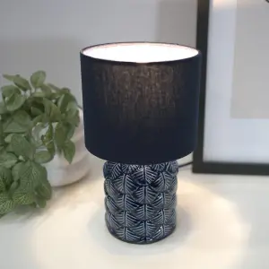 ValueLights Priyah Navy Blue Textured Scallop Effect Ceramic Table Lamp with Drum Shade