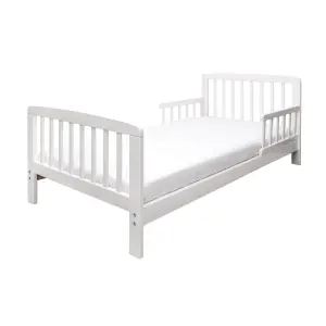 Kinder Valley 7 Piece Toddler Bed Bundle White with Kinder Flow Mattress - Safari Friends Bedding