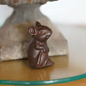 Cast Iron Sitting Mouse Metal Statue Animal Ratty Home Garden Ornament Sculpture