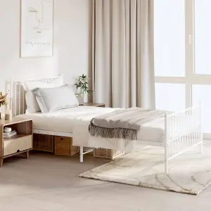 Berkfield Metal Bed Frame with Headboard and Footboard White 107x203 cm