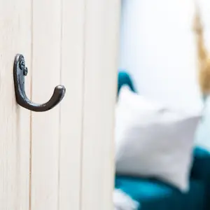 Hammer & Tongs - Single Robe Hook - W20mm x H45mm - Raw