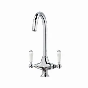 UK Home Living Avalon Manor Kitchen Tap