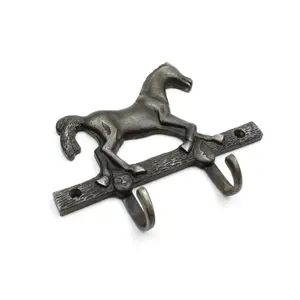 Oakcrafts - Antique Cast Iron Decorative Horse Hooks - 160mm x 170mm