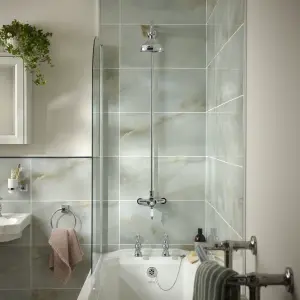 Heritage Highbrook Gloss Chrome effect Single-spray pattern Exposed & Fixed Shower kit