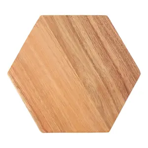 Interiors by Premier Socorro Hexagonal White Edge Chopping Board