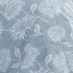 Chrysanthemum Reversible Bedspread