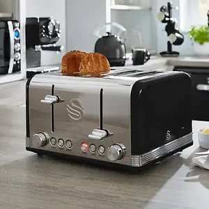 Swan Retro Black Kettle and 4 Slice Toaster Set