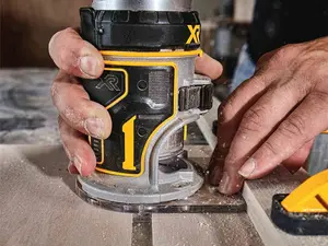 Dewalt DCW620H2 18v XR Plunge 1/2" 12mm Router Brushless + 2x 5Ah + Trend Cutter