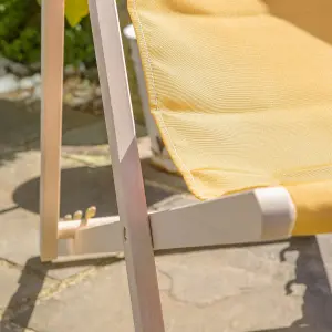 Harbour Housewares - Folding Wooden Deck Chair - Mustard