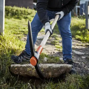 Magnusson 3.2kg Pickaxe with Hickory handle