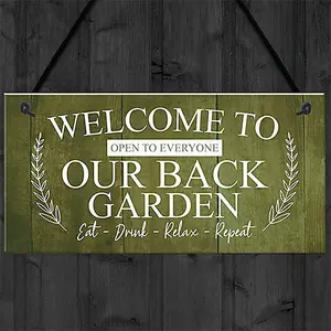 Red Ocean BACK GARDEN Sign Hanging Wall Shed Plaque Rustic Friendship Gift Home Sign