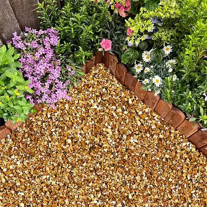 Charles Watson 10mm Golden Gravel Landscaping Decorative Approx. 20kg Polybag