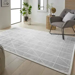 Light Grey Easy to Clean Modern Chequered Geometric Dining Room Bedroom and Living Room Rug -160cm X 230cm