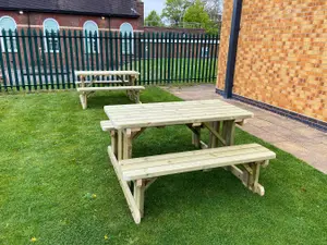 Premium Walk-In Style Picnic Table - Pub Bench - Excellent Quality Wooden Picnic Bench - 5FT