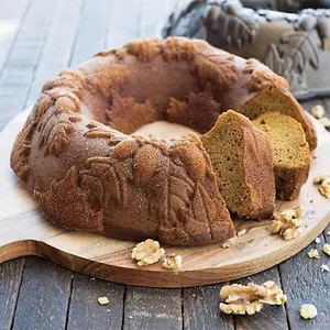 Nordic Ware Autumn Wreath Bundt Tin