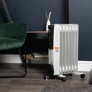 1500w 1.5kw 7 Fin Oil Filled Radiator or Heater with Thermostat