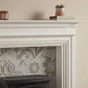 Focal Point Regent White & black MDF Artisian Fireplace surround set