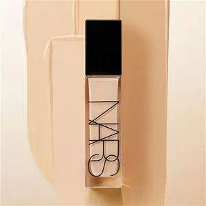 NARS Natural Radiant Longwear Foundation - Stromboli