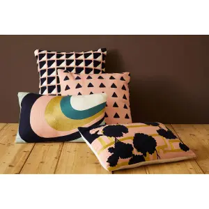 Bosie Ozella Curved Stripes Cushion