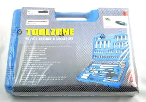 TOOLZONE 94PC 1/4 & 1/2"DR SOCKET SET CV