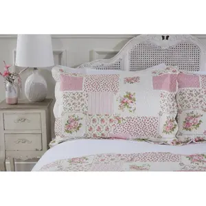 Canadice Polyester Patchwork Bedspread with Pillow Shams Pink / 250 x 250 cm