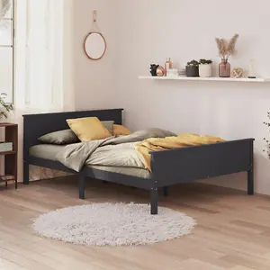 Berkfield Bed Frame Grey Solid Wood Pine 140x200 cm