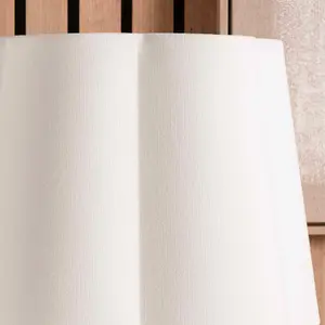 35cm White Handloom Tapered Scalloped Table Lampshade