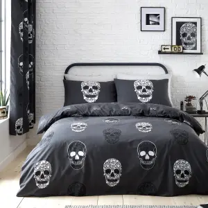 Catherine Lansfield Bedding Skulls Reversible Duvet Cover Set with Pillowcases Grey