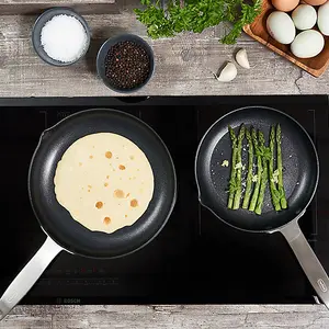 Zyliss Ultimate Pro 24cm Frying Pan