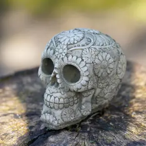 Blossom Skull Stone Statue Outdoor Gothic Skeleton Garden Ornament Decoration