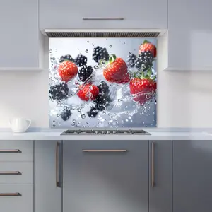 Splash of Freshness: Berries in Water Premium Glass Kitchen Splashback W600mm x H650mm