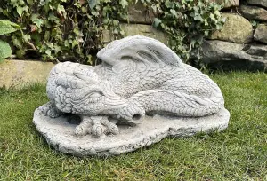 Medium Sleeping Stone cast Dragon