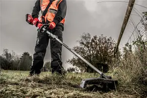 Milwaukee M18 Quik-Lok Brushless FUEL Line Trimmer Cordless Grass Strimmer