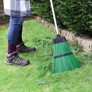 JVL Outdoor Garden Hard Bristled Broom Brush Rake with Extendable Handle, Green