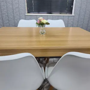 Dining Table and 4 Chairs Oak Effect Wood 4 White Plastic Leather Chairs Dining Room