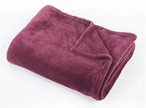 Argos Home Super Soft Fleece Throw - 125x150cm - Berry