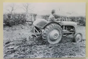 Garden Market Place Ferguson TE20 Tractor Ploughing - Canvas Picture Print- Black and White