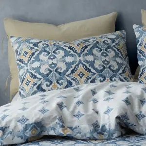 Pineapple Elephant Bedding Inara Ikat Reversible Duvet Cover Set with Pillowcase Indigo Blue