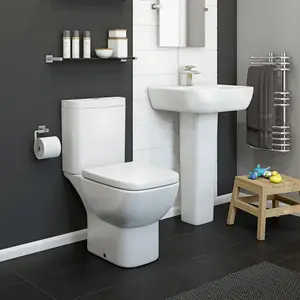 Cooke & Lewis Santoro White Close-coupled Toilet with Soft close seat