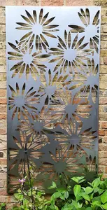 Daisies Decorative Screen Wall Art  1.8m Tall